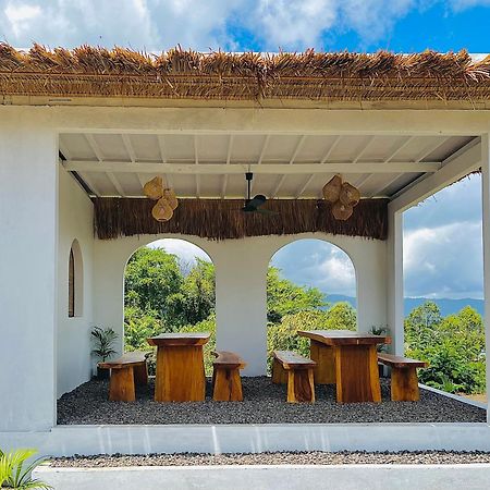 Hillside Bali Bed & Breakfast Kubupenlokan Exterior foto